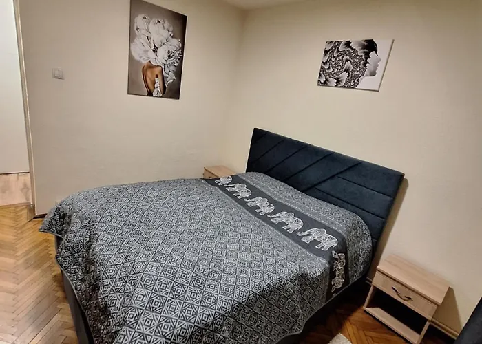 Klass Apartment