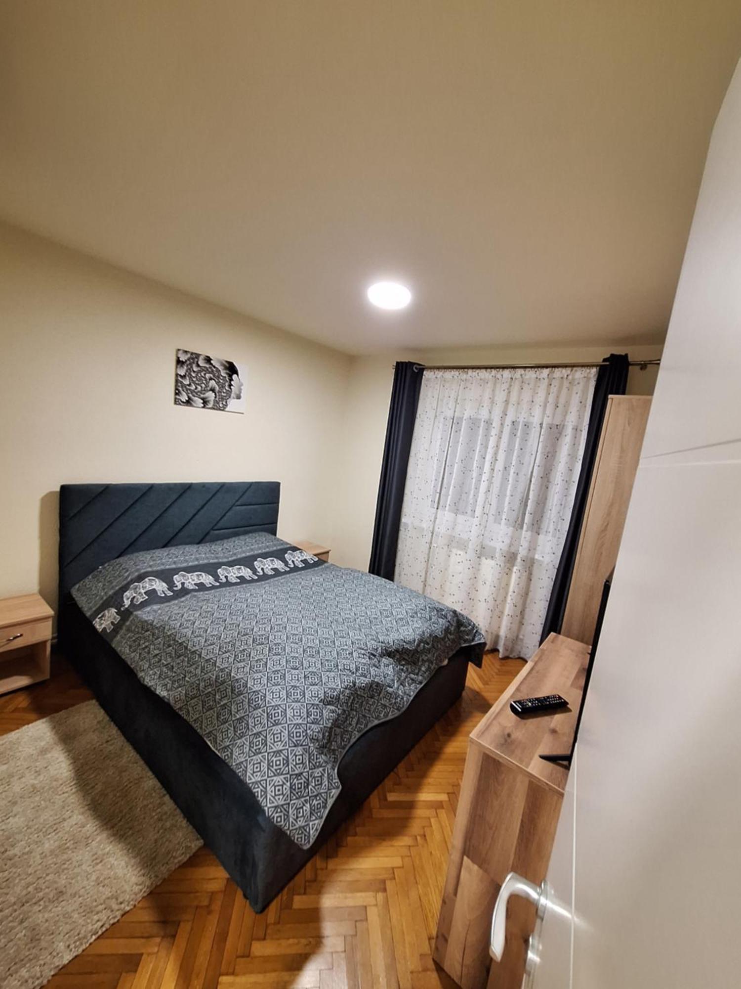 Klass Apartment